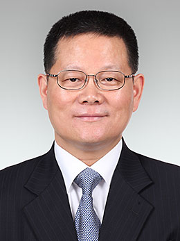 叶坚华同志简历